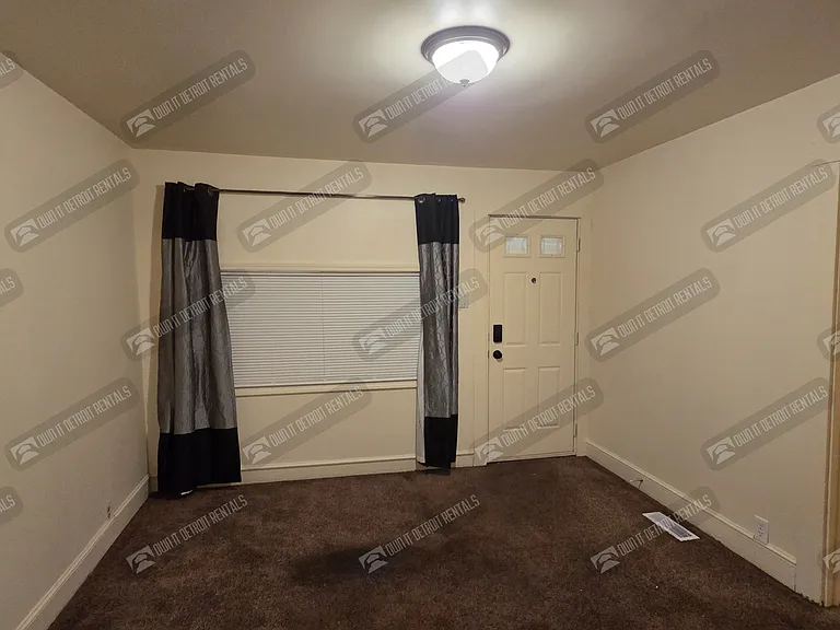 15887 Muirland St — Photo 5