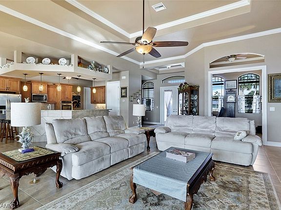 5th image of 5228 Pelican Blvd