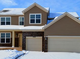 14230 Oneka Pkwy N, Hugo, MN 55038