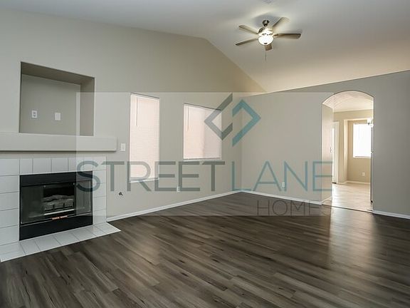 3rd image of 9001 Dolente Ave