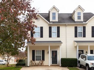 200 Woodson Dr, Clayton, NC 27527