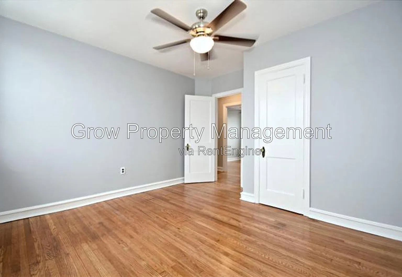 3 bed, 1.5 bath, 1080 sqft, $2,037 — Photo 4