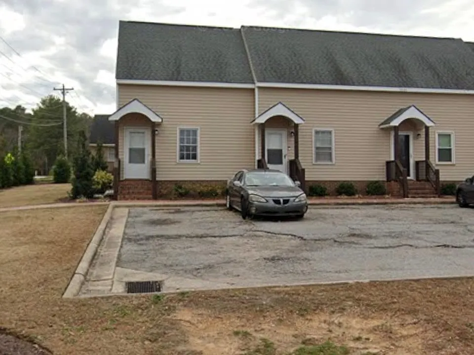1501 Tilghman Rd N