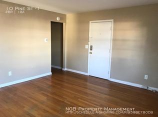 10 Pine St APT 1, Latham, NY
