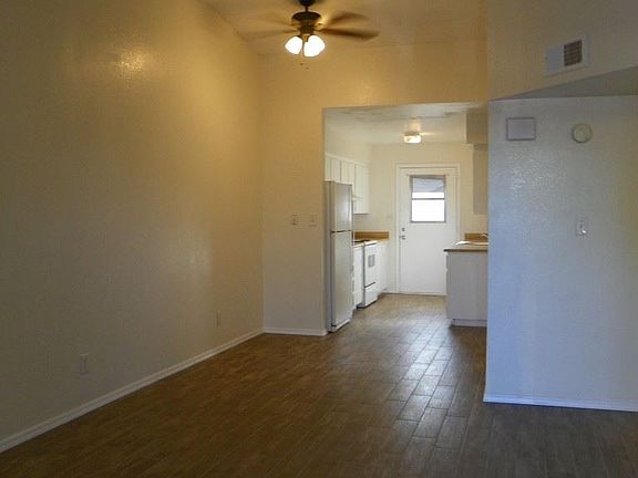 5th image of 4533 E Contessa St APT 1