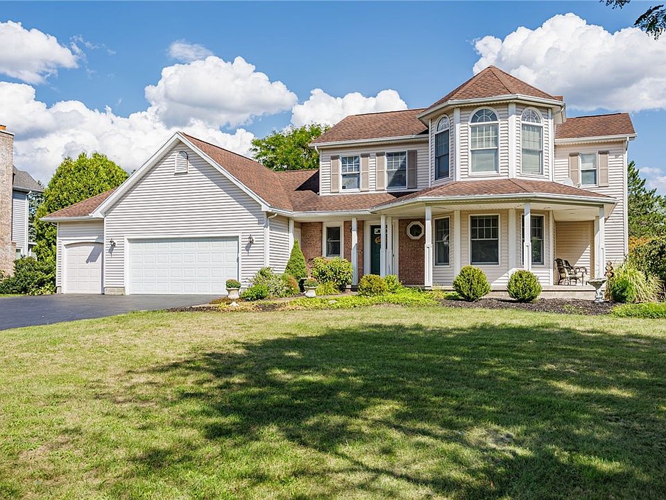 1st image of 20 Ironwood Dr