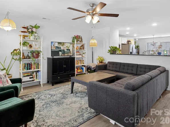 1526 Shepard St, Kannapolis, NC 28083