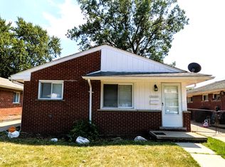30185 Hazelwood St, Inkster, MI 48141