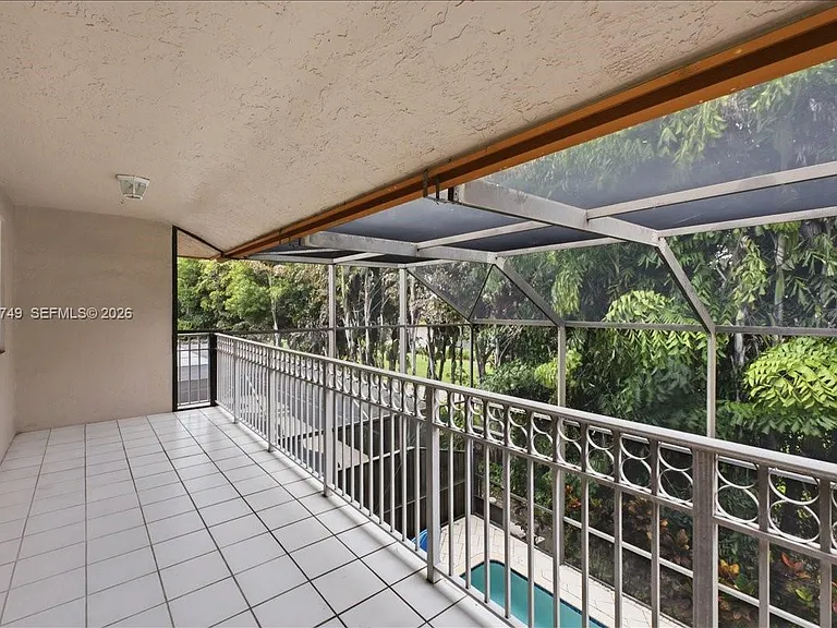 10545 NW 43rd Ter — Photo 34