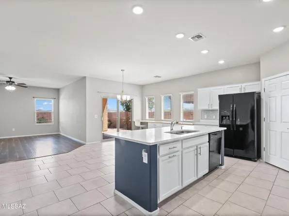 12292 W Fianchetto Dr, Marana, AZ 85653