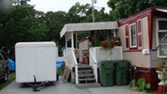 2nd image of 127 1st St
