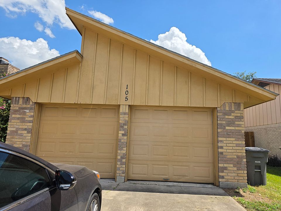 1st image of 105 Londonderry Dr