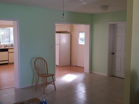 5th image of 1015 Hispana Avenue