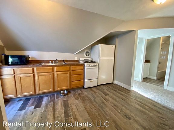5th image of 24 Portsmouth Pl NE #2