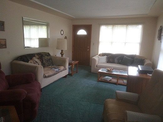 2nd image of 516 W Holland Ave