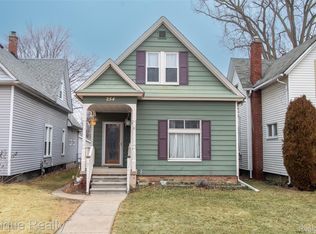 254 Euclid St, Mount Clemens, MI 48043