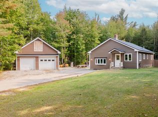 43 Woods Rd, Wales, ME 04280