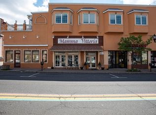 160 Franklin Ave APT 3, Nutley, NJ 07110