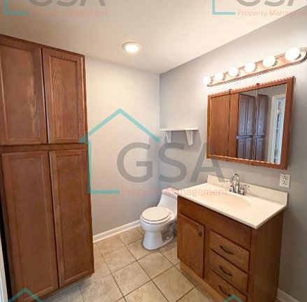5th image of 5 Mayflower St #C