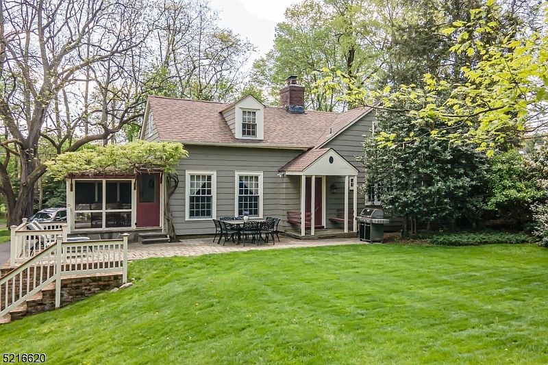 1031 Clarkes Ln, Scotch Plains, NJ 07076 Zillow