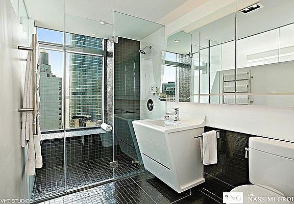5th image of 123 Washington St APT 40G