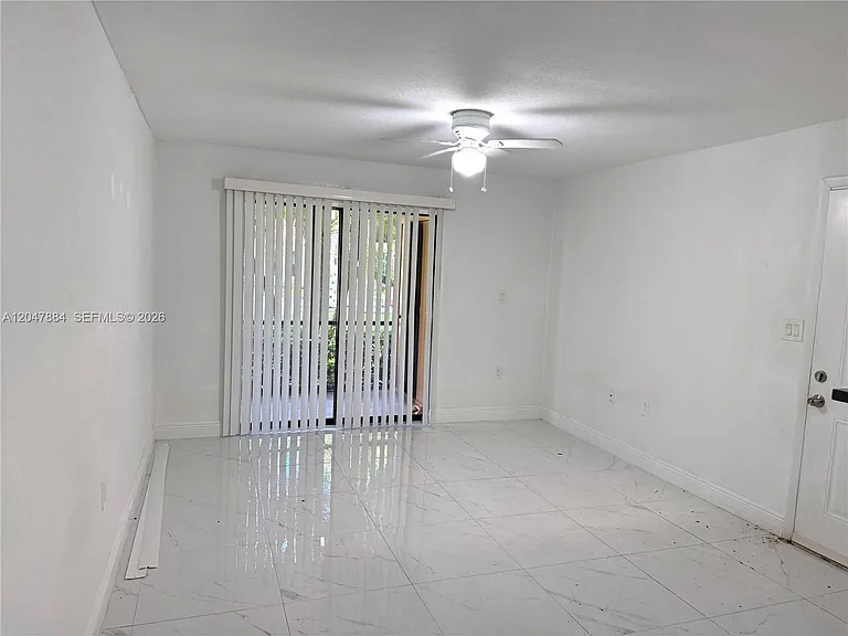 15560 SW 104th Ter #619 — Photo 3
