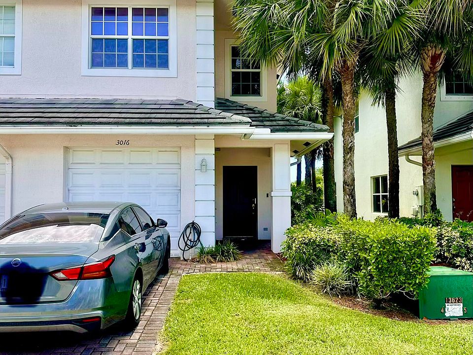 1st image of 3016 NW 30th Ave