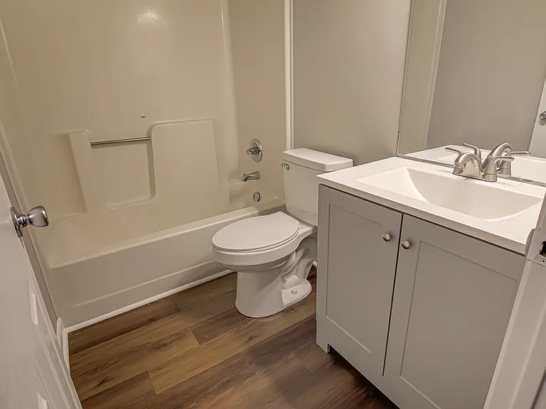 828 Brickwood Ct — Photo 15