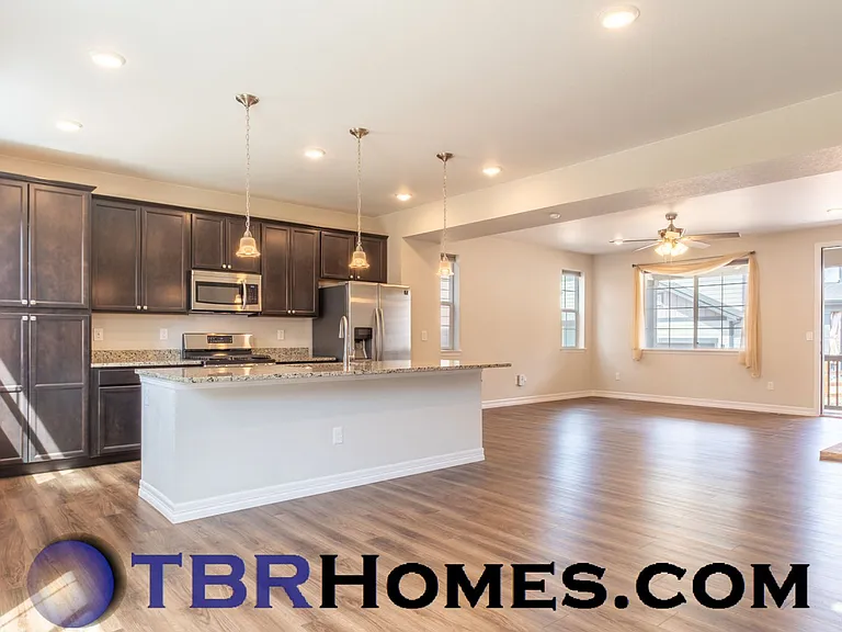 11924 Norfolk Ct — Photo 4