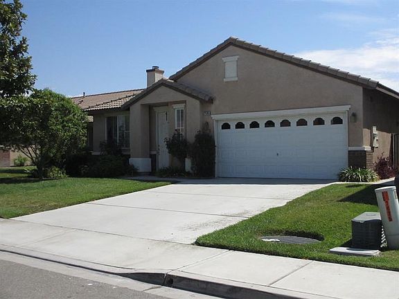 2nd image of 7665 Newberry Ln
