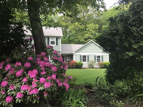 4th image of 5 Pardons Wood Ln