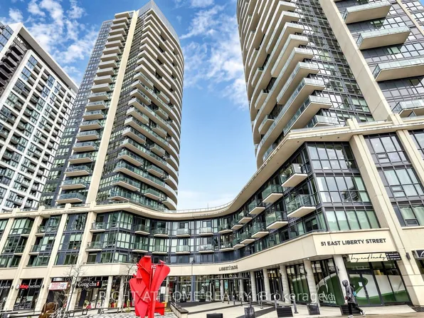 49 E Liberty St #311, Toronto, ON M6K 0A7