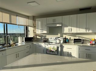 1500 Presidential Way APT 801, West Palm Beach, FL 33401