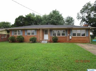 4031 Knollbrook Dr NW, Huntsville, AL 35810