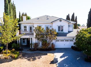 8360 Lakeshore Dr, Chowchilla, CA 93610