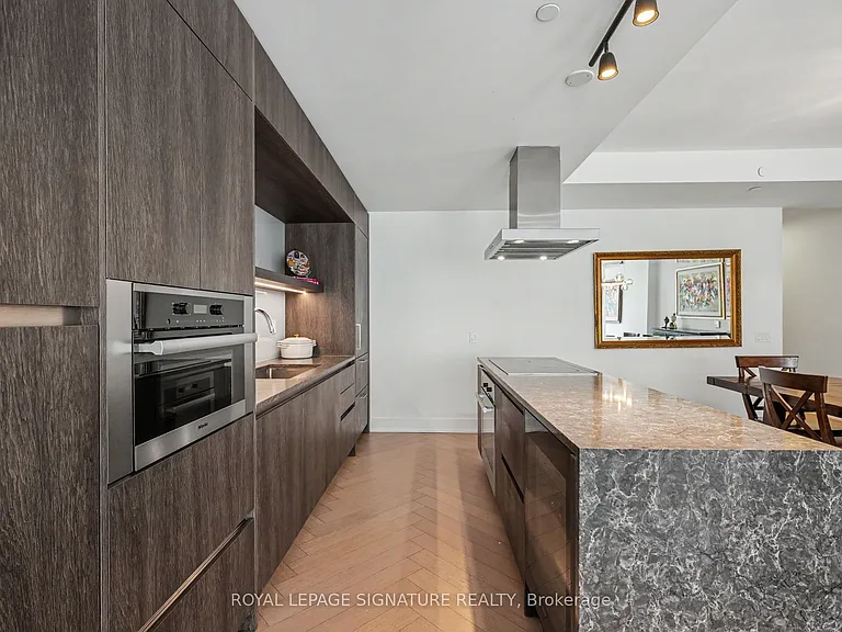 6 Jackes Ave #512 — Photo 9