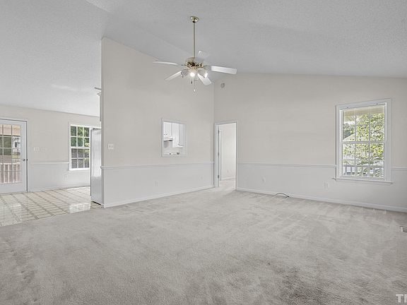 3rd image of 143 Watkins Dr