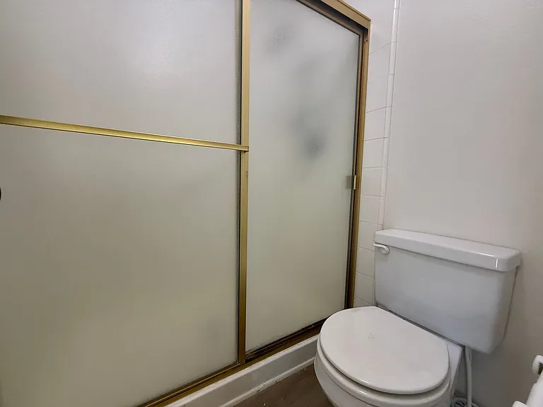 22210 James Alan Cir #8 — Photo 20