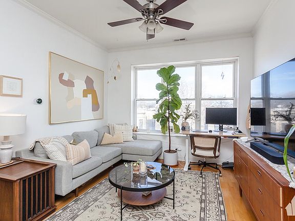 4th image of 2716 N Kedzie Ave #3S