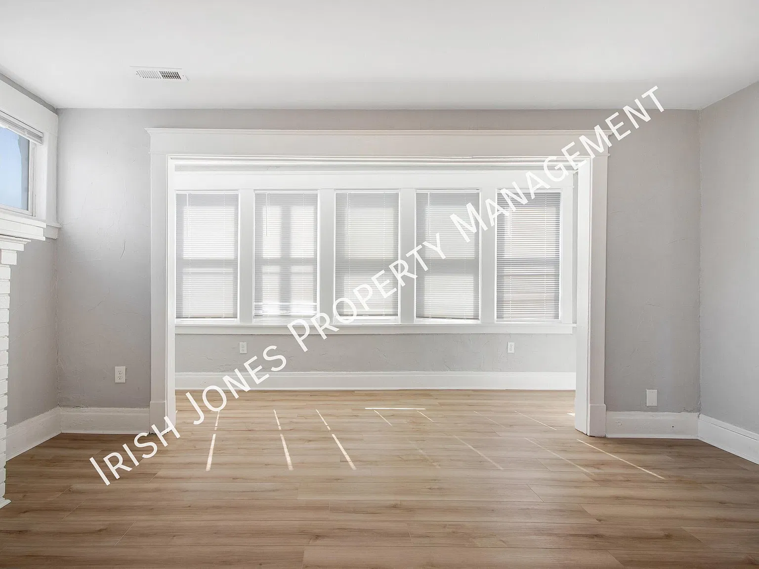 3 bed, 1200 sqft, $1,425 — Photo 2