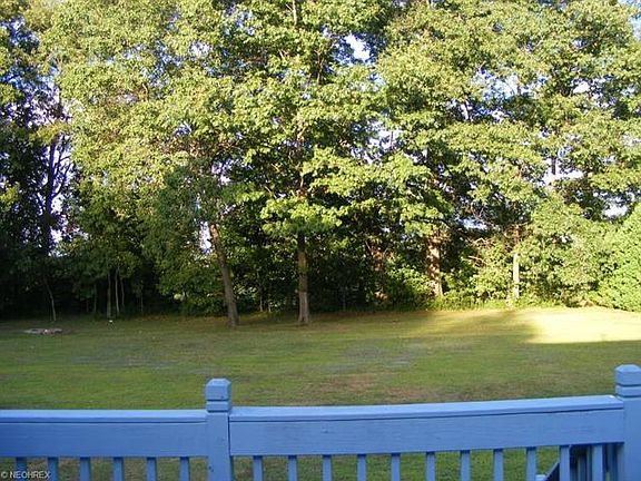 4th image of 1854 Bridgeview Ln