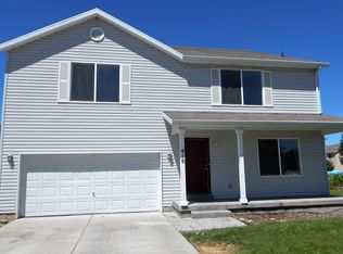 416 S Spanish Fields Dr, Spanish Fork, UT 84660