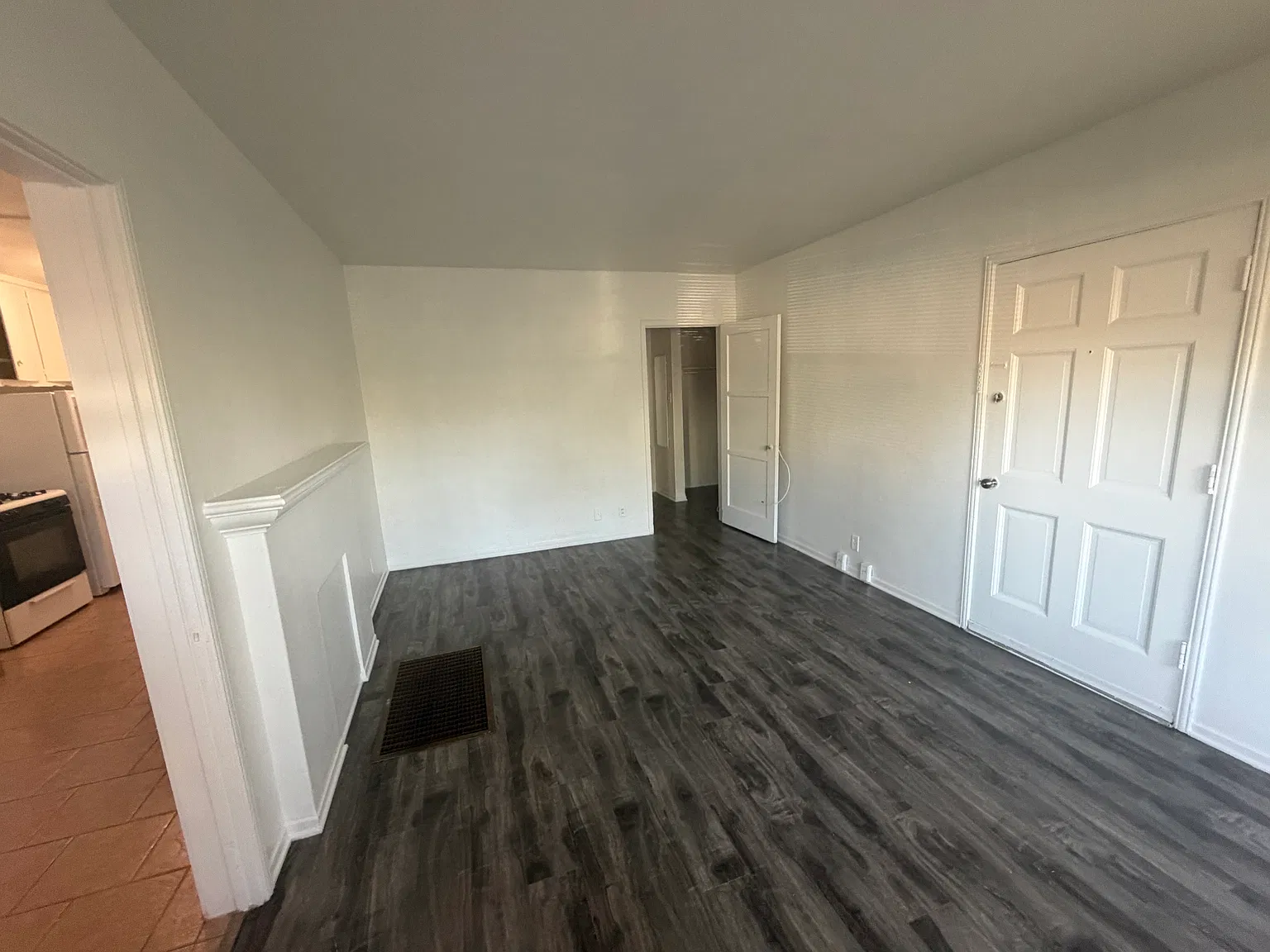 Studio, 600 sqft, $1,650 — Photo 4