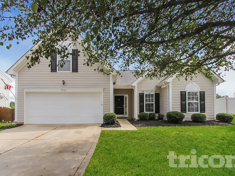 9043 Sanders Creek Ct — Photo 1
