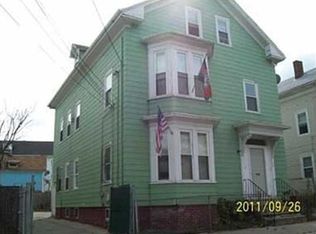 24 Hollis St, Providence, RI 02907