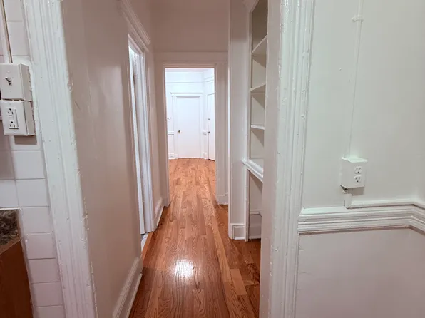 110 Duncan Avenue image 18 of 18