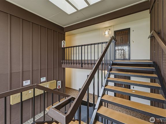 4th image of 364 Catherine Street #F-9
