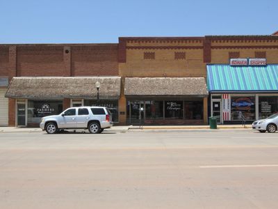 114 N Main St, Kingfisher, OK, 73750