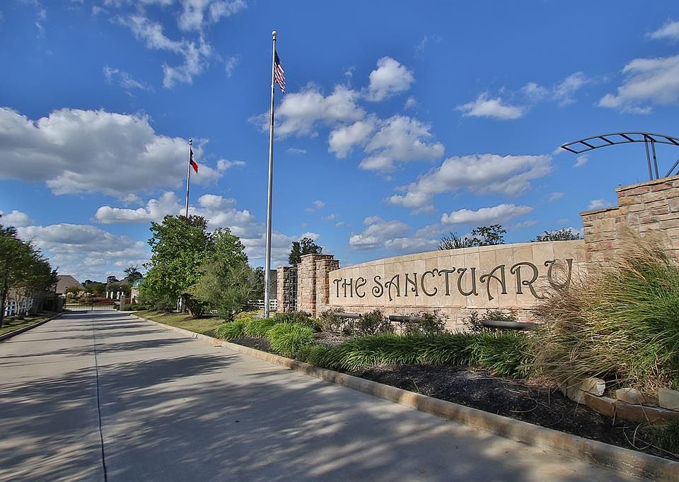 The Sanctuary is a gated community in Spring, TX minutes to I-45 for your commute and a close drive to multiple market areas.