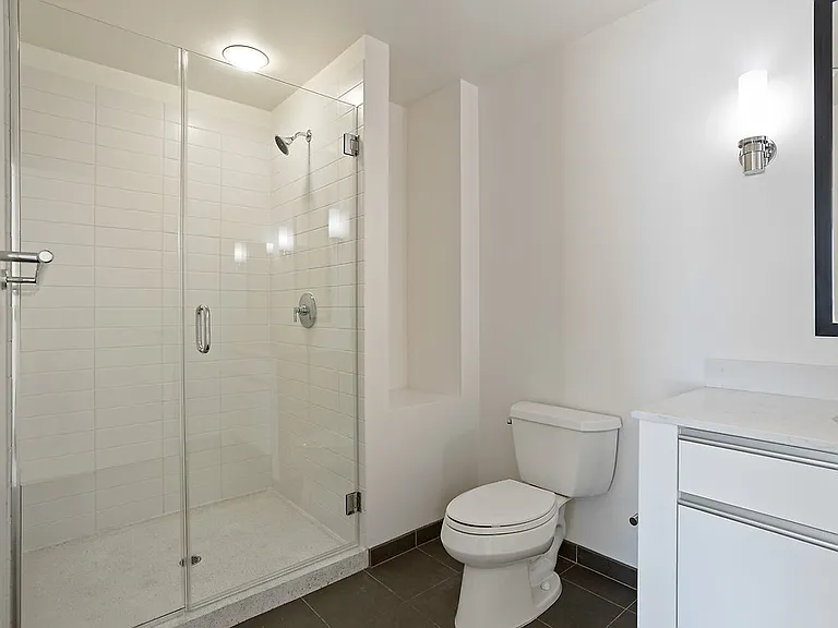 360 Residences — Photo 40